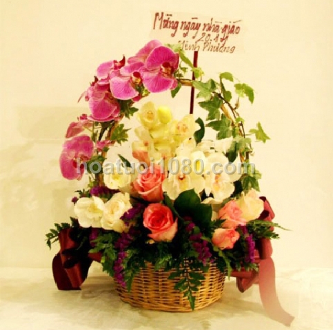 Giỏ hoa 035